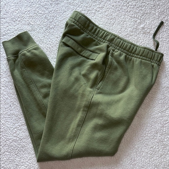 Nike Light Green Joggers - Picture 12 of 16